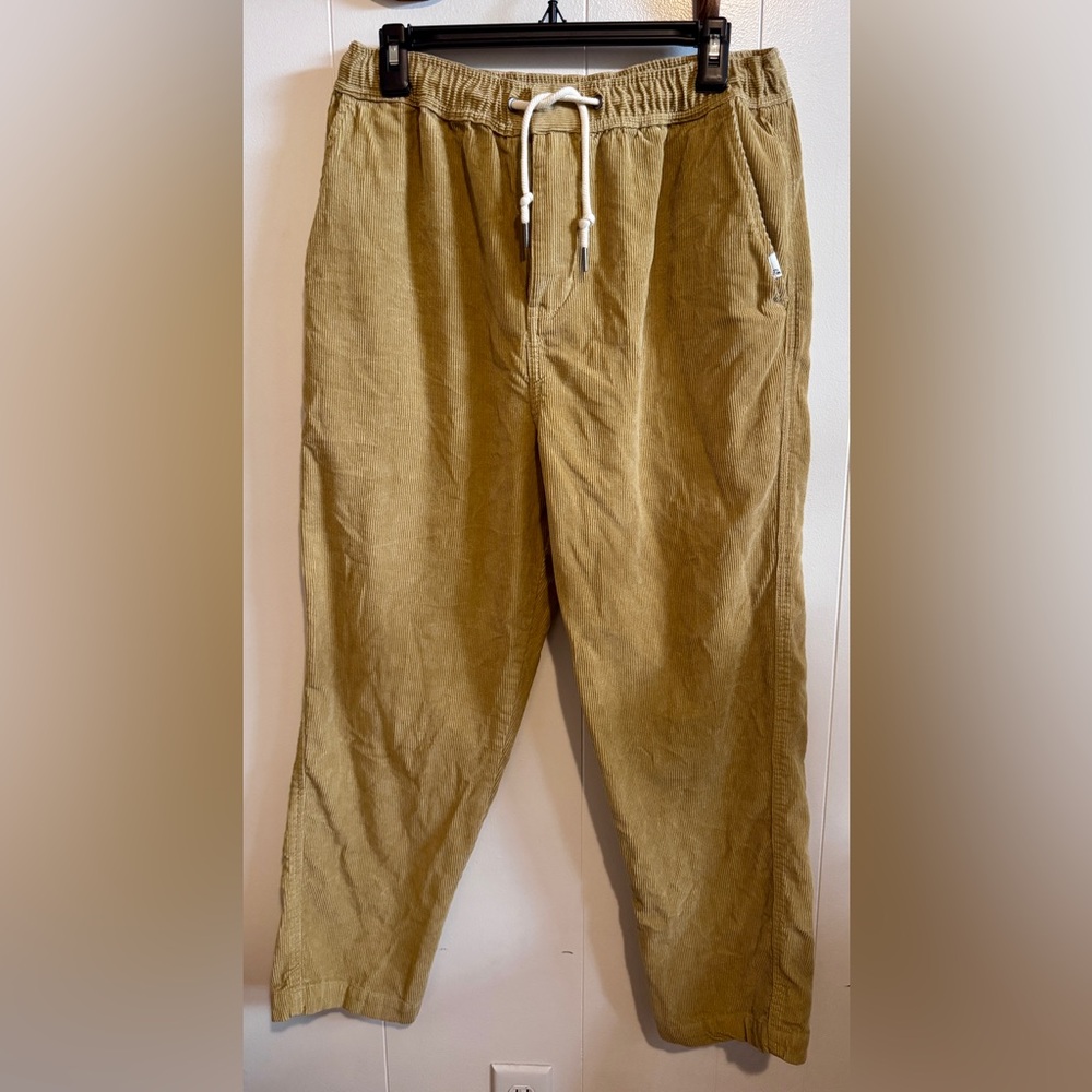 Men's Relaxed Corduroy Pants in Mustard - Picture 3 of 8